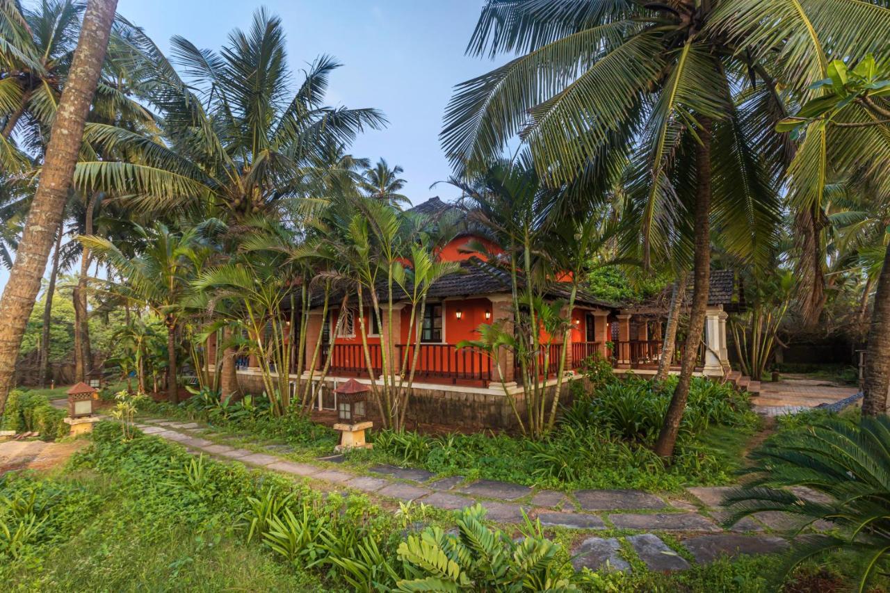 Saffronstays Blue Flag House, A 3-Bdr Beachfront Villa In Hejamady Мангалур Екстер'єр фото